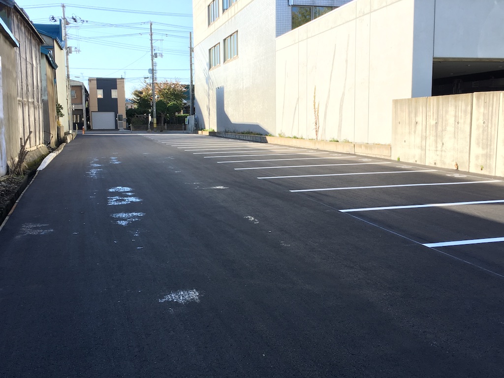 Shinmachi parking 3 reverse